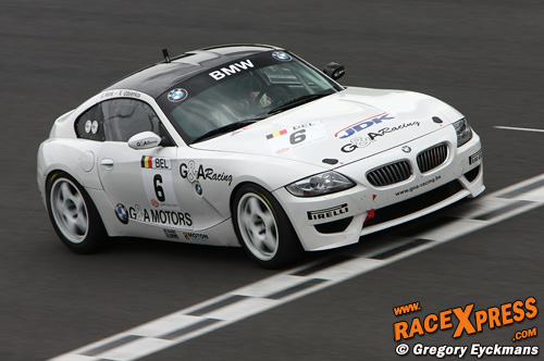 De BMW Z4 van G&A, actief in de FIA-GT4